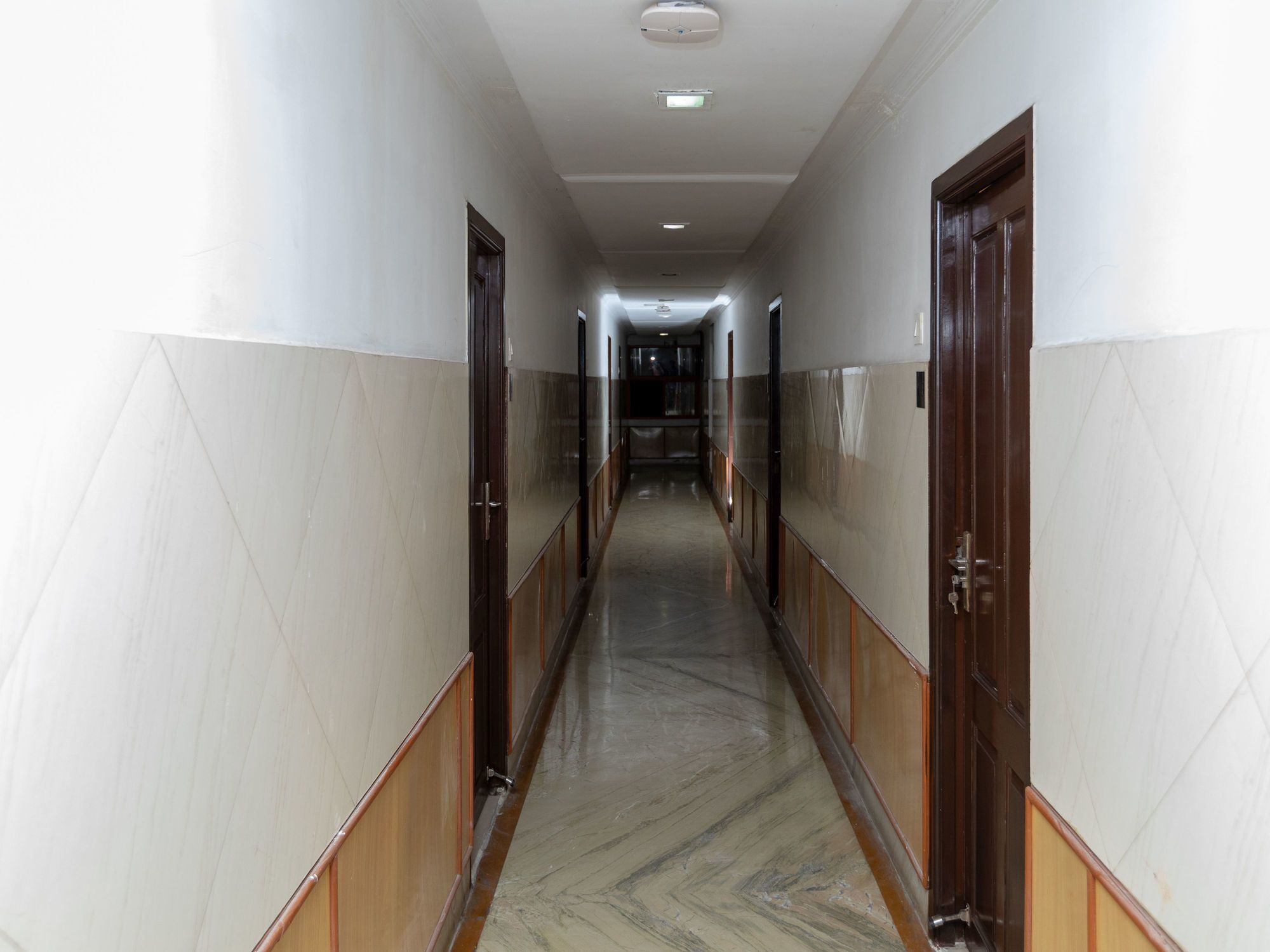 Oyo Flagship 15018 Golden Manor Chennai Central Exterior photo